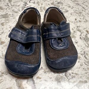 See Kai Run Navy and Charcoal Hook-and-Loop Toddler Shoes